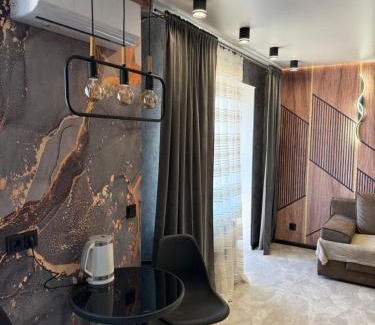 Degtyari Apartment | Люкс апартаменти в самому центрі