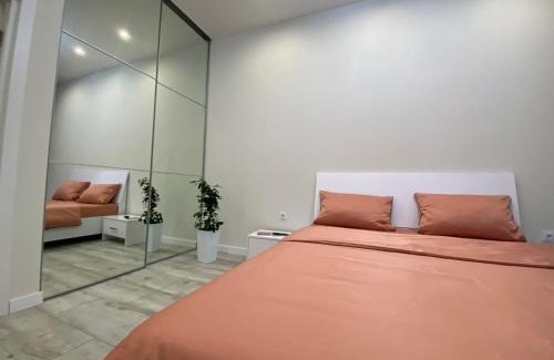 Rivne Apartment | Люкс апартаменти.Новобудова.Центр.ЖК Театральний