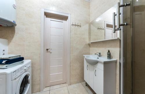 Darnyckyj Apartment | Люкс Армянская 6 ,метро 5 минут ходьбы