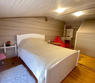 Verkhovyna House | Лісова пісня