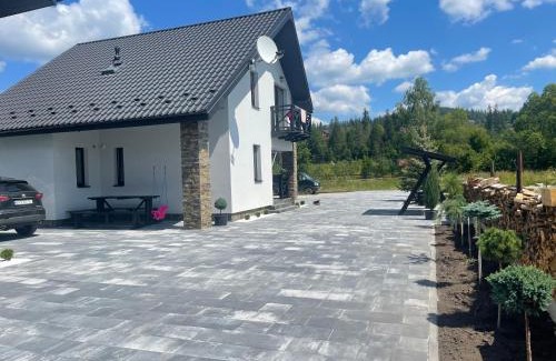 Mykulychyn Villa | Майя