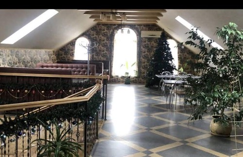 Velyka Omeliana Hotel | Мотel VEZHA 363kmE40