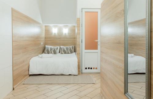 Lviv City Center Apartment | Невелика Квартира з ремонтом за СУПЕР ЦІНОЮ! біля Форуму