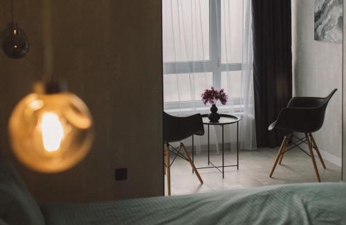 Darnyckyj Apartment | Нова квартира з чудовим краєвидом на озеро