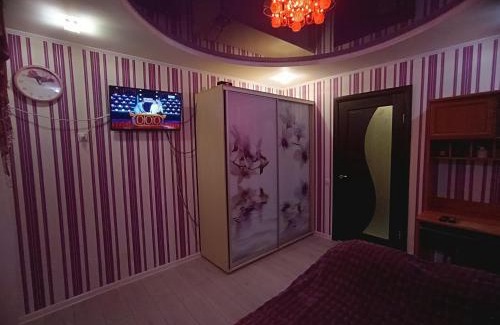 Kryvyi Rih Hotel | Покровський район, КРЕС 1,2,3кімнатні, Фрунзе 3к, Зарічний 3к