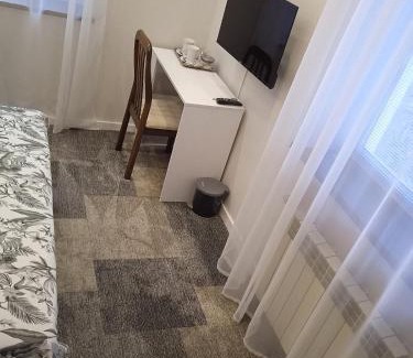 Mykolaiv Apartment | Приватний будинок в Миколаєві з гаражем Private House in Mykolaiv with garage