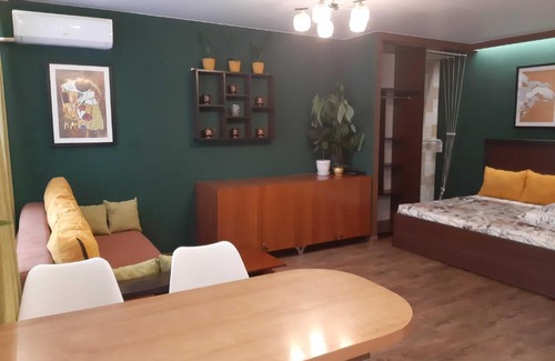 Degtyari Apartment | Проспект Победы 90