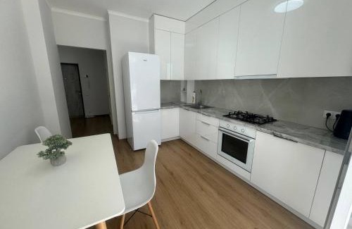 Lychakivskyi District Apartment | Просторі апартаменти у новобудові вул Вашингтона