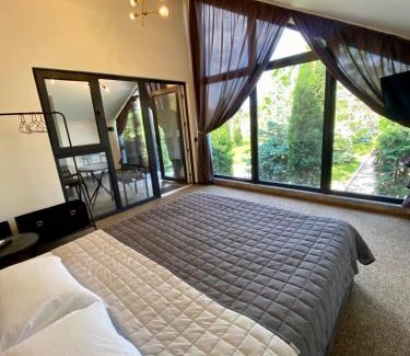 Pogreby Hotel | Райский Дворик