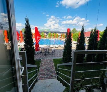 Pogreby Hotel | Райский Дворик