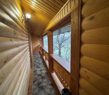 Sheshory House | Садиба Надія