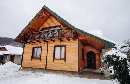 Snidavka Apartment | Садиба Федорчуків Гірська хатина 1