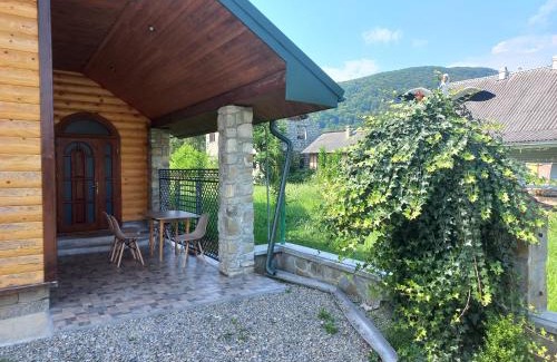 Snidavka Apartment | Садиба Федорчуків Гірська хатина 1