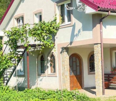 Jasienow House | Світанок у горах