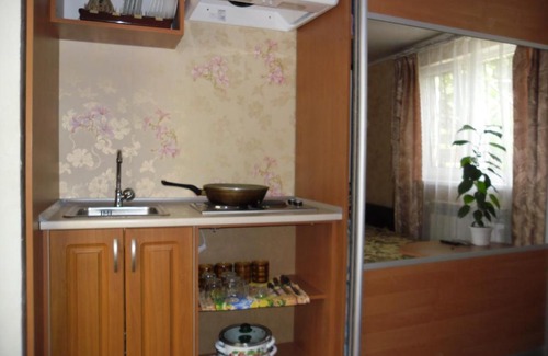 Berdyansk House | Сдам номер на 1 этаже в доме на 3-4 человека в Центре