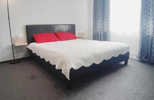 Rivne Hotel | Смарт-хаб Apartment in Center