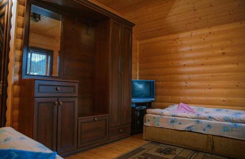Verkhovyna Cabin | Смерекова Хата