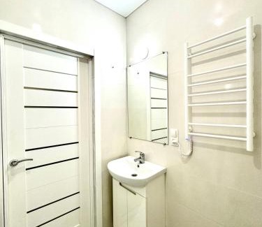 Darnyckyj Apartment | Тут комфортно и светло