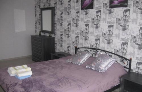 Obolons'kyi District Apartment | Уютная квартира,площадь Шевченко, эндокринология,геронтология,диагностический центр