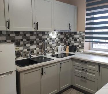 Yaremche House | "У Пасічника" Котедж для сім'ї