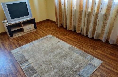 Lenins'kyi district Apartment | Хмельницьке шосе, 122а Апартаменти