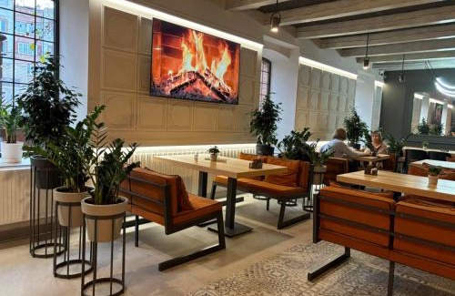 Dubno Hotel | Хмеляр