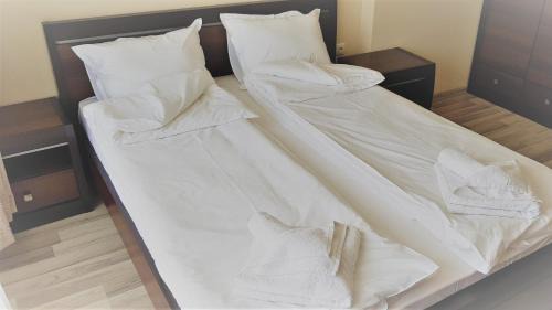 Letnitsa Hotel | Хотел "АВЕНЮ"