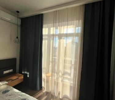 Rivne Apartment | Центр &VIP Apartment & ЖК Театральний & ЖК Шевченка Парковка