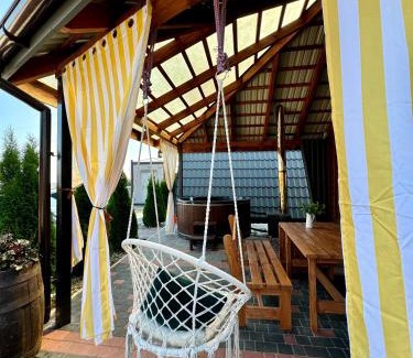 Zhydachivs'kyi District Ski Chalet | Шале за містом