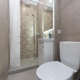 Pozniaky Apartment | Шикарні апартаменти , Ревуцкого 40в , м Харьківска, Позняки