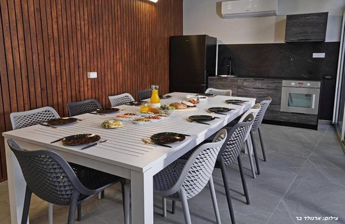 Dalton Bed & Breakfast | אחוזת הנוף הצפוני - סוויטות מושלמות בגליל עם בריכה וג'קוזי במתחם