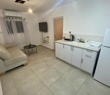 Qiryat Shemona Apartment | אירוח בעיר