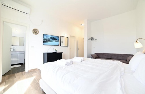 Nurit Villa | אלה גלבוע ריזורט