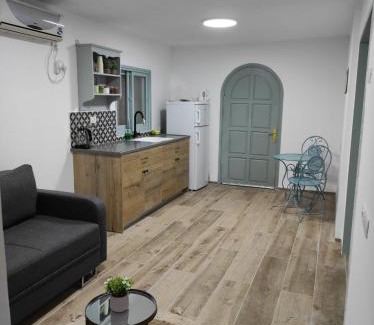 Katzrin Apartment | בית בלב הגולן