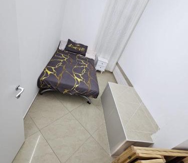 Artists Colony Ski Chalet | בקתה אברהם