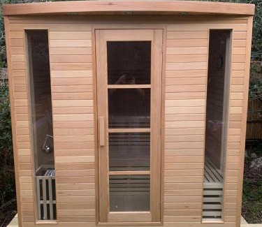 Abirim Cabin | בקתות בית מאיר אבירים - זמן בריאה