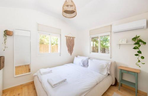 Eliad Ski Chalet | בקתת המפל