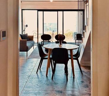 Nahariya Apartment | דירת גן על הים בנהריה