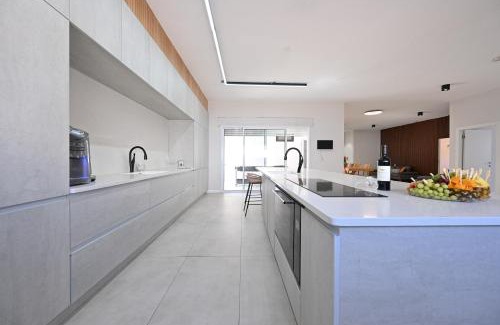 Safed Bed & Breakfast | הבית בלב כנען - וילה מהממת עם בריכה פרטית מחוממת בצפת