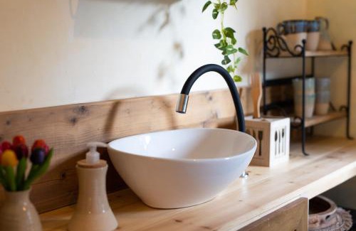 Rosh Pinna House | הפינה שלה -Hapina shella ראש פינה העתיקה