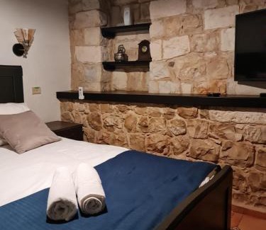 Rosh Pinna Hotel | וילה תהילה המחודש - The new Villa Tehila