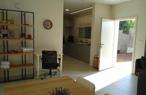 Shadmot Dvora Apartment | וילת הנחלה למשפחות Nahala Villa