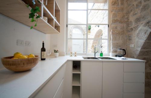 Safed Old City House | חקל תפוחין