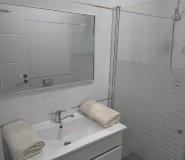 Qiryat Shemona Apartment | יחידת דיור קסם