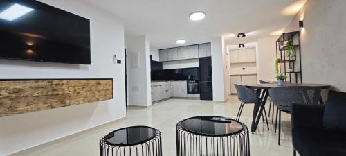 Qiryat Shemona House | כוכב הצפון