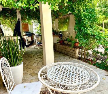 Kfar Blum Apartment | לארח, זה בטבע שלנו