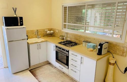 Kfar Blum Apartment | לארח, זה בטבע שלנו