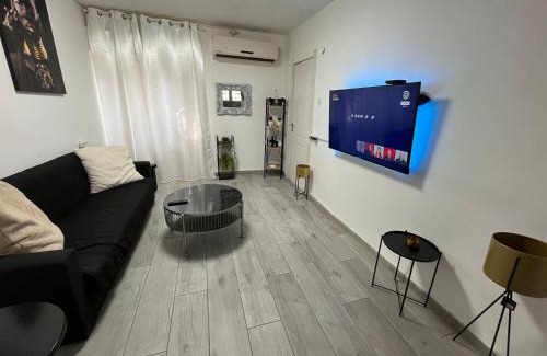 Haifa Apartment | לנפוש בכייף בדגניה