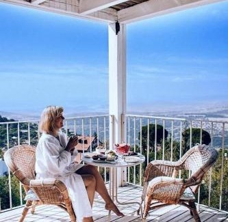 Merom HaGalil Ski Chalet | נוף כנרת -Sea of galilee view