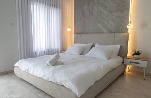 Dalton Apartment | סבן דרים - Seven Dream - וילה עם 5 חדרי שינה ובריכה